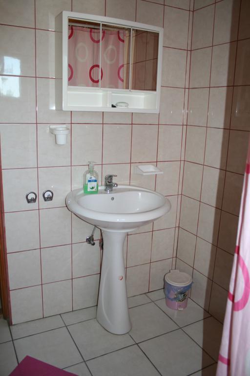 Sobe Rooms Szobak Zimmer Kis Palic Ngoại thất bức ảnh