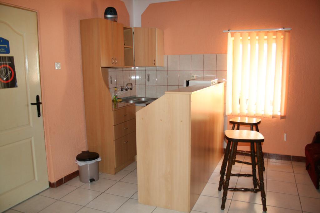 Sobe Rooms Szobak Zimmer Kis Palic Ngoại thất bức ảnh