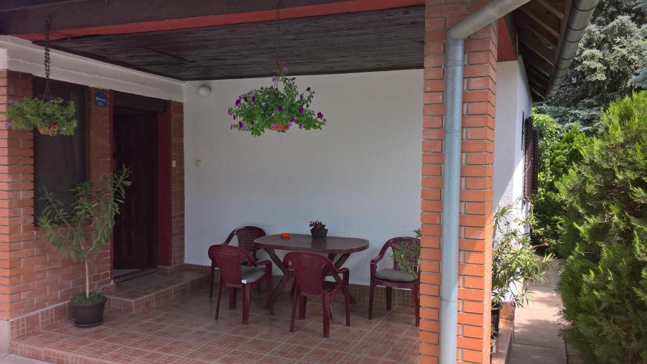 Sobe Rooms Szobak Zimmer Kis Palic Ngoại thất bức ảnh